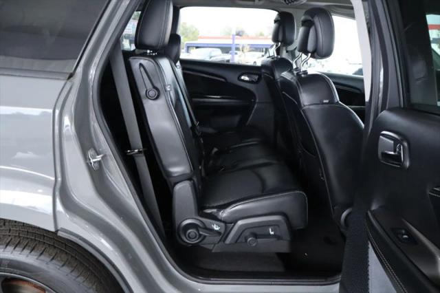 2020 Dodge Journey Crossroad