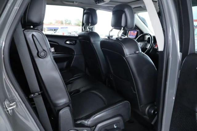 2020 Dodge Journey Crossroad