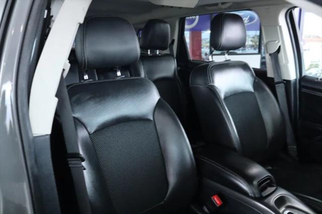 2020 Dodge Journey Crossroad