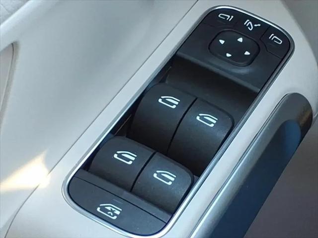 2026 Mercedes-Benz GLB 4MATIC
