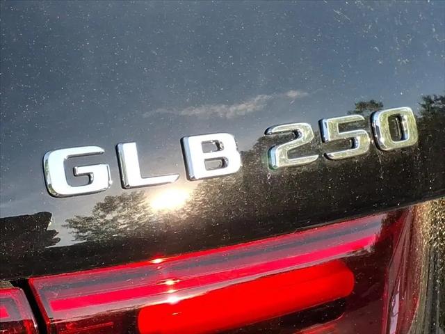 2026 Mercedes-Benz GLB 4MATIC