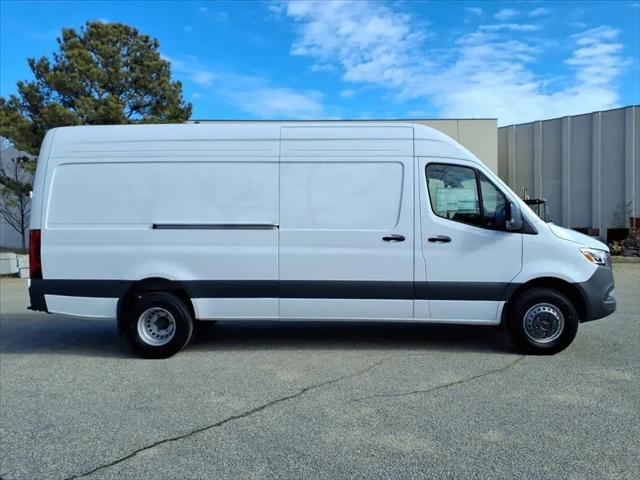 2026 Mercedes-Benz Sprinter 3500 High Roof 4-Cyl Diesel HO