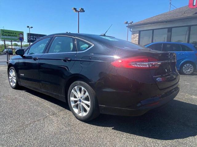 2018 Ford Fusion Hybrid SE