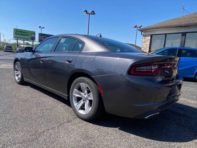 2017 Dodge Charger SXT RWD