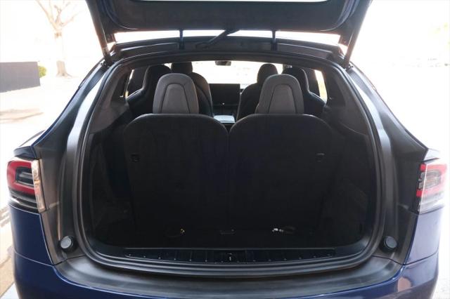 2023 Tesla Model X Plaid Tri Motor All-Wheel Drive