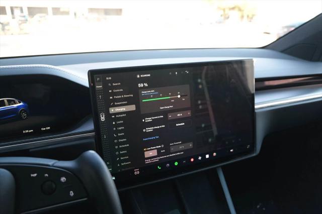 2023 Tesla Model X Plaid Tri Motor All-Wheel Drive