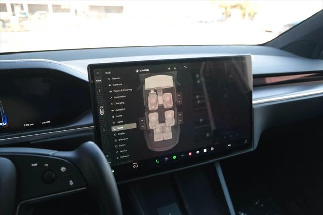2023 Tesla Model X Plaid Tri Motor All-Wheel Drive