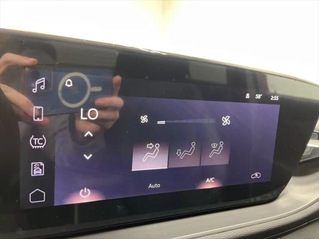 2026 Buick NV Preferred FWD
