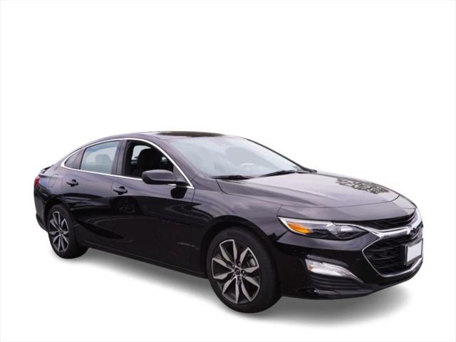 2025 Chevrolet Malibu FWD RS