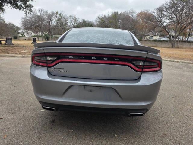 2017 Dodge Charger SE RWD