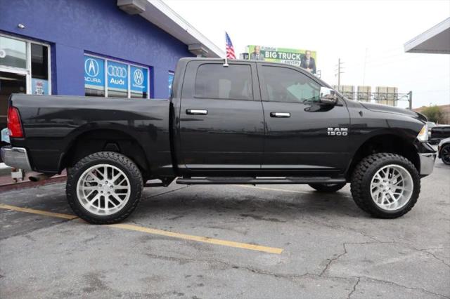 2017 Ram 1500 Big Horn Crew Cab 4x4 5'7" Box