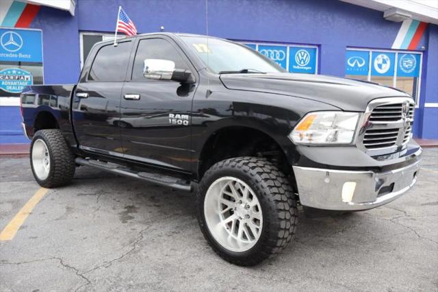 2017 Ram 1500 Big Horn Crew Cab 4x4 5'7" Box