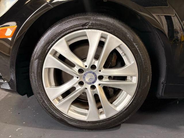 2014 Mercedes-Benz C-CLASS C 300 Luxury 4MATIC