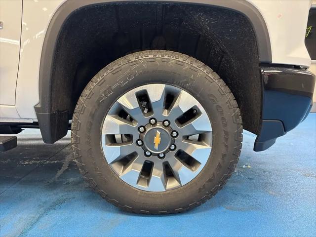 2026 Chevrolet Silverado 2500HD Crew Cab, Standard Bed, WT, 4WD