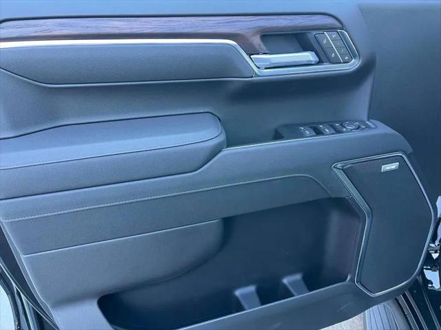 2026 GMC Sierra 1500 Crew Cab, Short Bed, SLT, 4WD
