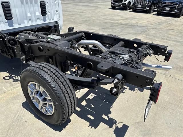 2026 GMC Sierra 2500HD Double Cab, Long Bed, Pro, RWD