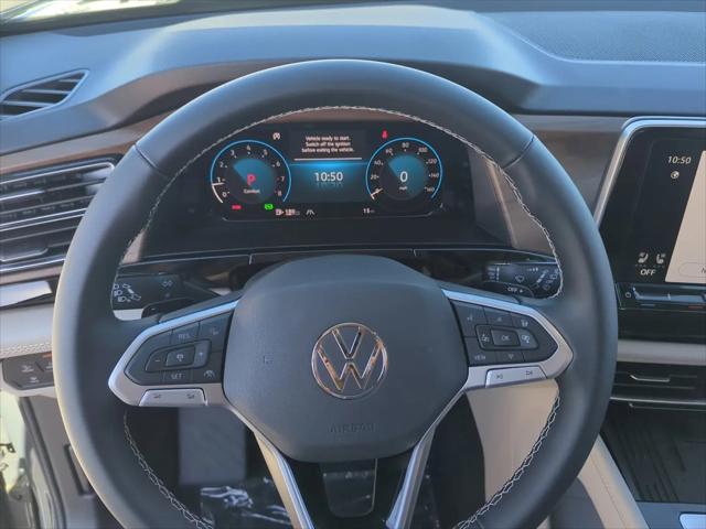 2026 Volkswagen Atlas SE with Technology