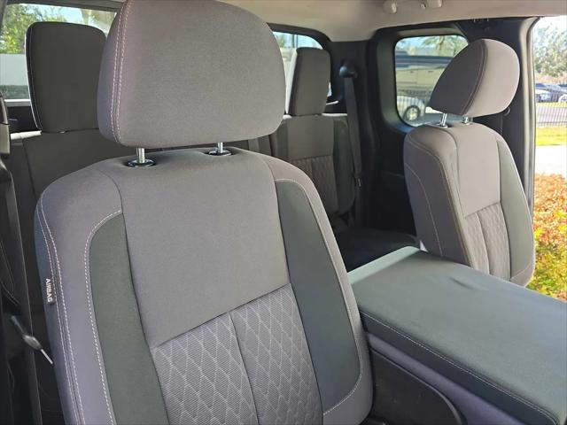 2022 Nissan Titan King Cab S 4x2