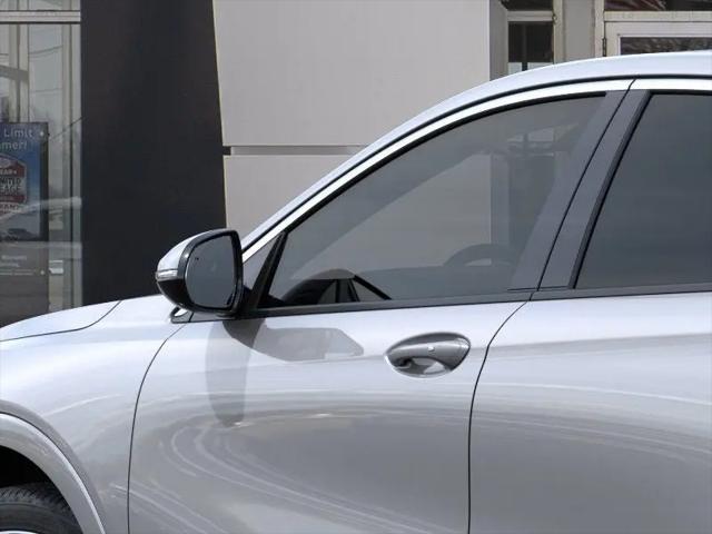 2026 Buick NV Avenir FWD