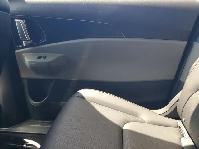 2026 Kia Carnival MPV LXS