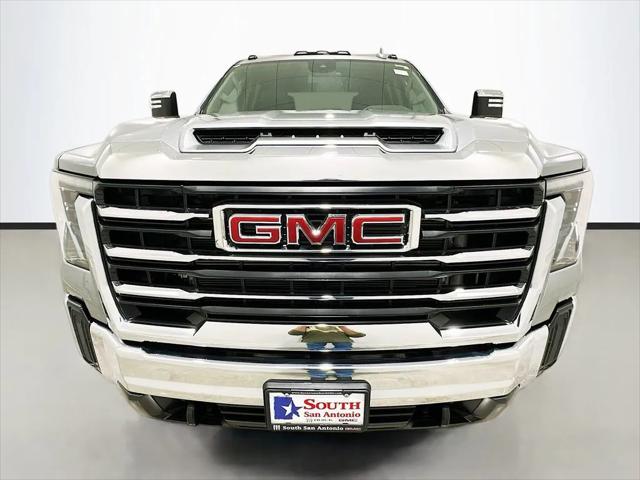 2026 GMC Sierra 3500HD Crew Cab, Long Bed, SLT Dual Rear Wheel, 4WD