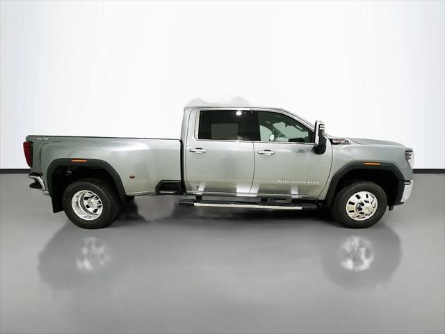 2026 GMC Sierra 3500HD Crew Cab, Long Bed, SLT Dual Rear Wheel, 4WD
