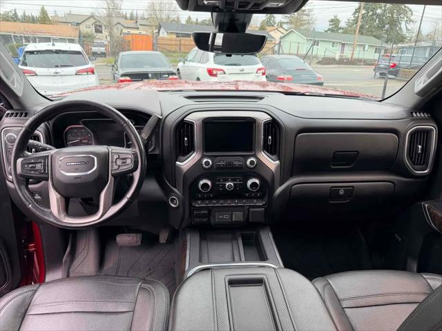 2020 GMC Sierra 2500HD 4WD Crew Cab Standard Bed Denali