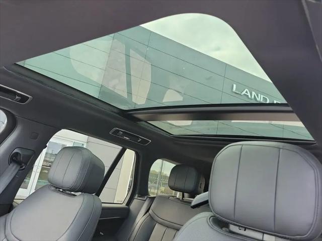 2025 Land Rover Range Rover P400 SE