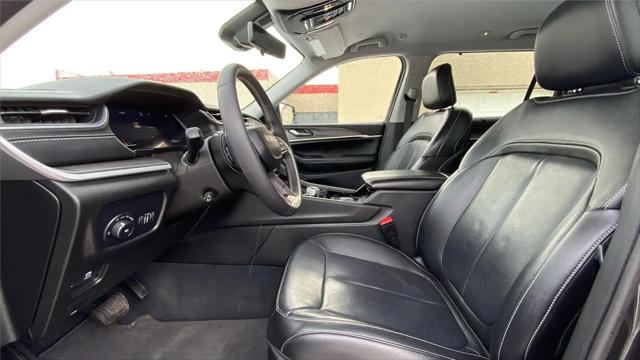 2023 Jeep Grand Cherokee L Limited 4x4