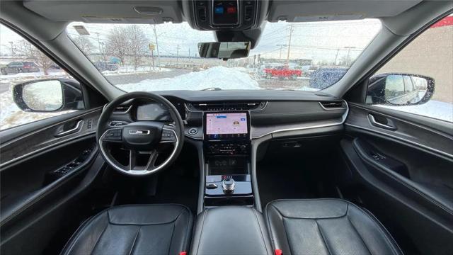 2023 Jeep Grand Cherokee L Limited 4x4