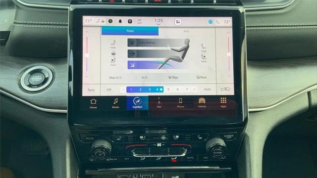 2023 Jeep Grand Cherokee L Limited 4x4