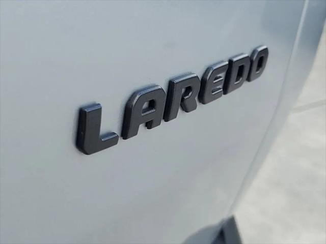 2026 Jeep Cherokee Laredo 4x4