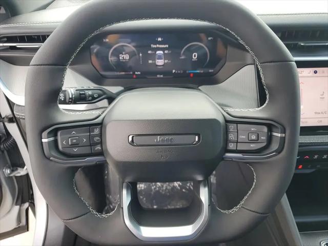2026 Jeep Cherokee Laredo 4x4