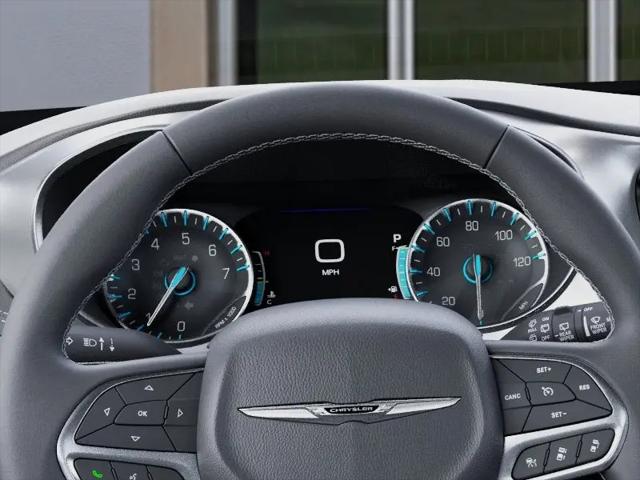 2026 Chrysler Pacifica Select AWD