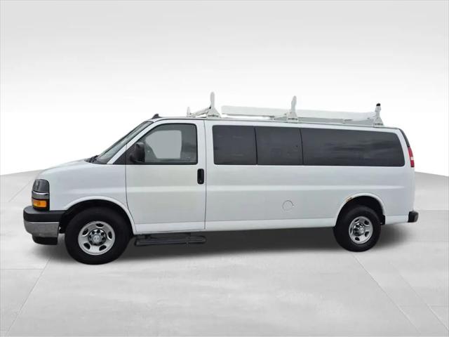 2017 Chevrolet Express LT