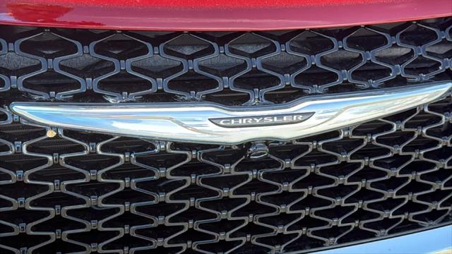 2026 Chrysler Pacifica Select AWD