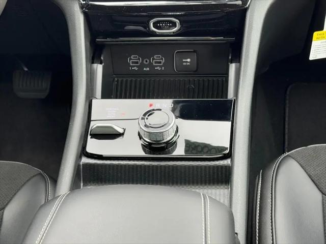 2026 Jeep Grand Cherokee Altitude 4x4