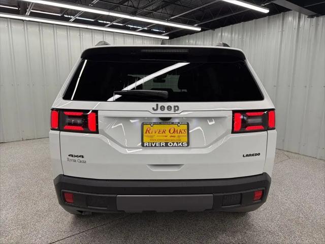 2026 Jeep Cherokee Laredo 4x4