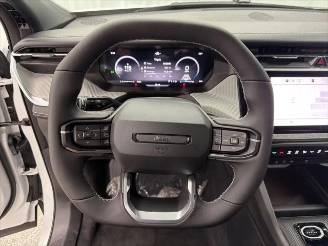 2026 Jeep Cherokee Laredo 4x4