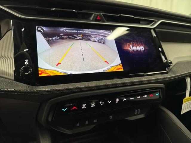 2026 Jeep Cherokee Laredo 4x4