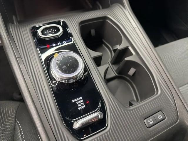 2026 Jeep Cherokee Laredo 4x4