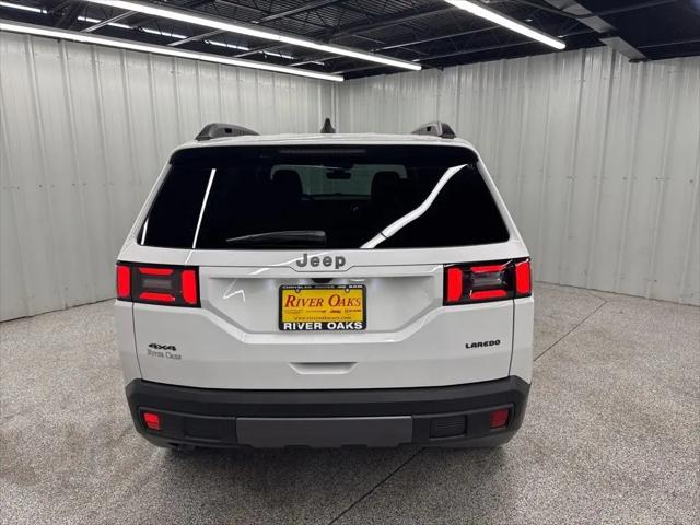2026 Jeep Cherokee Laredo 4x4