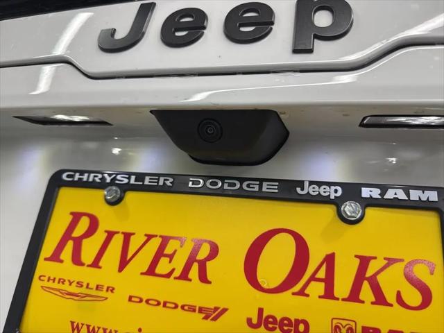 2026 Jeep Cherokee Laredo 4x4