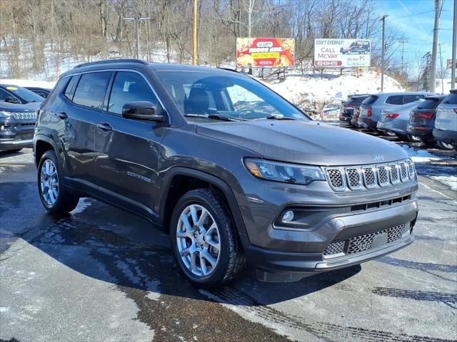 2023 Jeep Compass Latitude Lux FWD