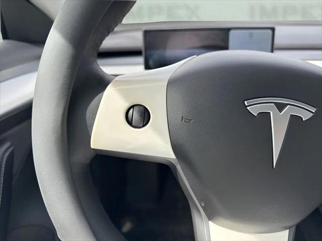 2021 Tesla Model 3 Standard Range Plus Rear-Wheel Drive