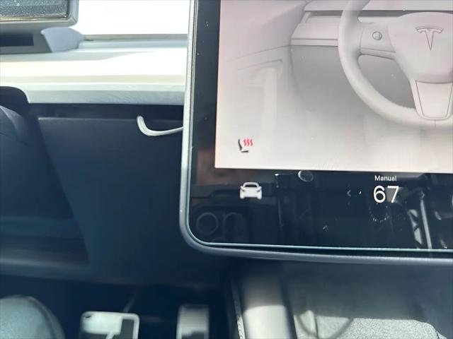2021 Tesla Model 3 Standard Range Plus Rear-Wheel Drive