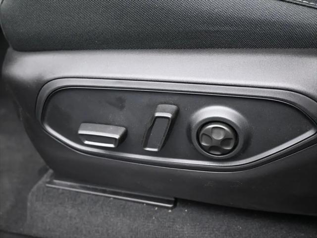 2026 Jeep Grand Cherokee L Laredo 4x2