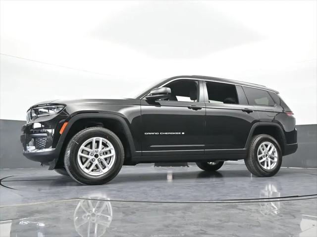 2026 Jeep Grand Cherokee L Laredo 4x2