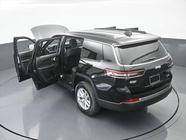 2026 Jeep Grand Cherokee L Laredo 4x2
