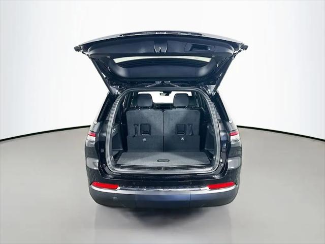2026 Jeep Grand Cherokee L Altitude 4x4